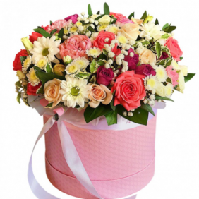  Kemer Blumenbestellung Bunte Rosen und Chrysanthemen in rosa Box