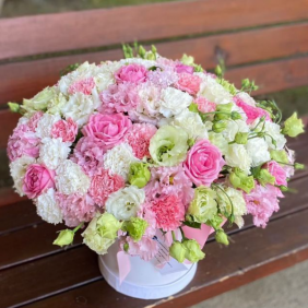  Kemer Florist Large White Pink Lisianthus Rose Arrangement